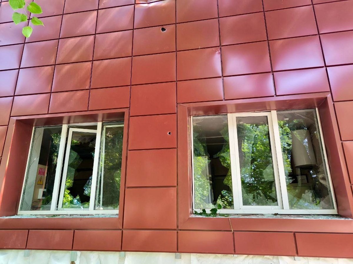 Комбінований удар по Дніпру Борис Філатов повідомляє про відновлення електропостачання та ліквідацію наслідків обстрілу Дніпра в червні 2025 року