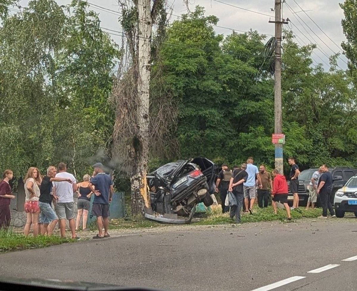 ДТП Позашляховик BMW після смертельної аварії у Кам’янському районі Дніпропетровської області