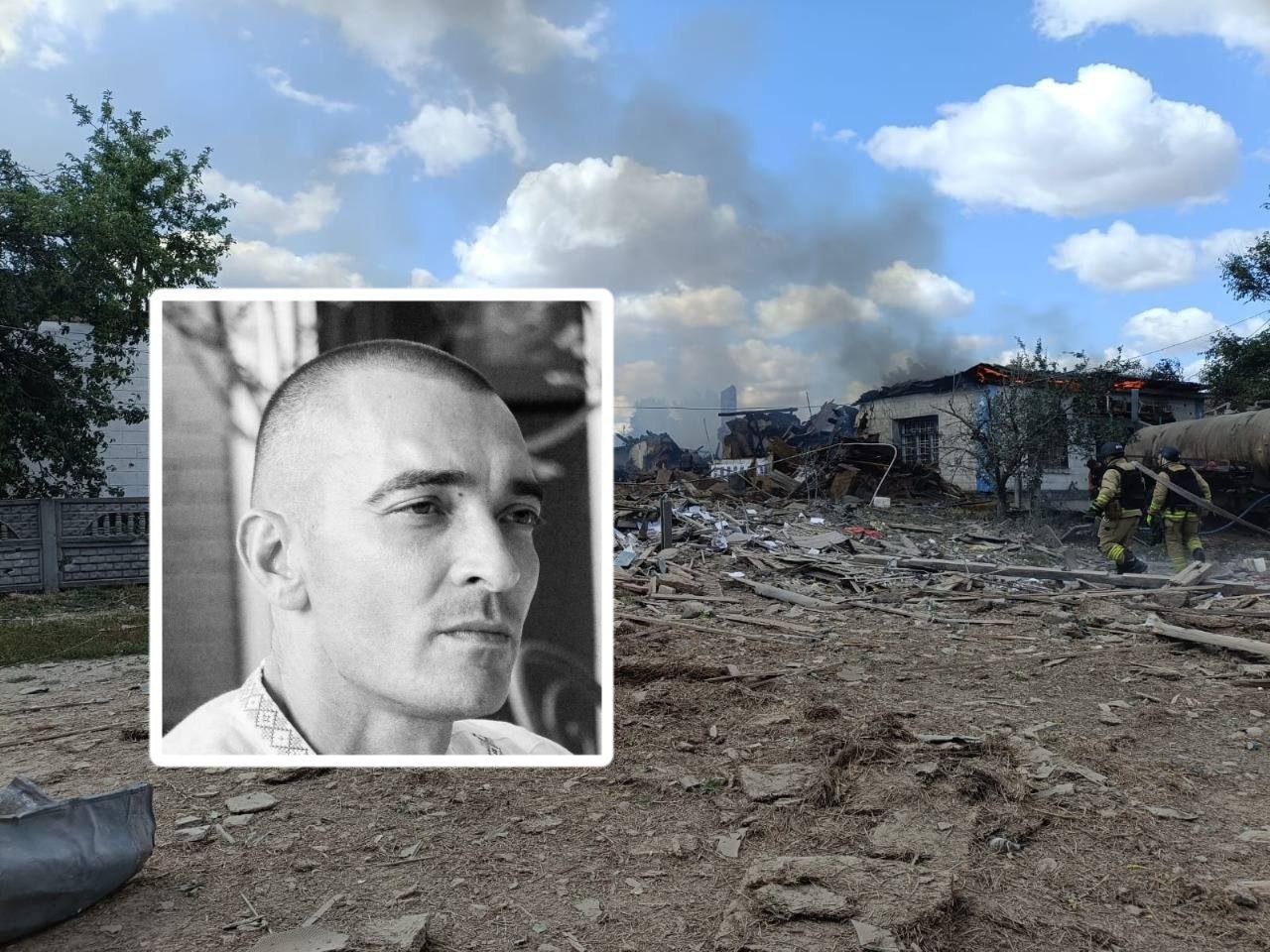 Сергій Захаревич та селище, куди прилетіла ракета в Кам'янському районі. Фото: Сили оборони Півдня України 