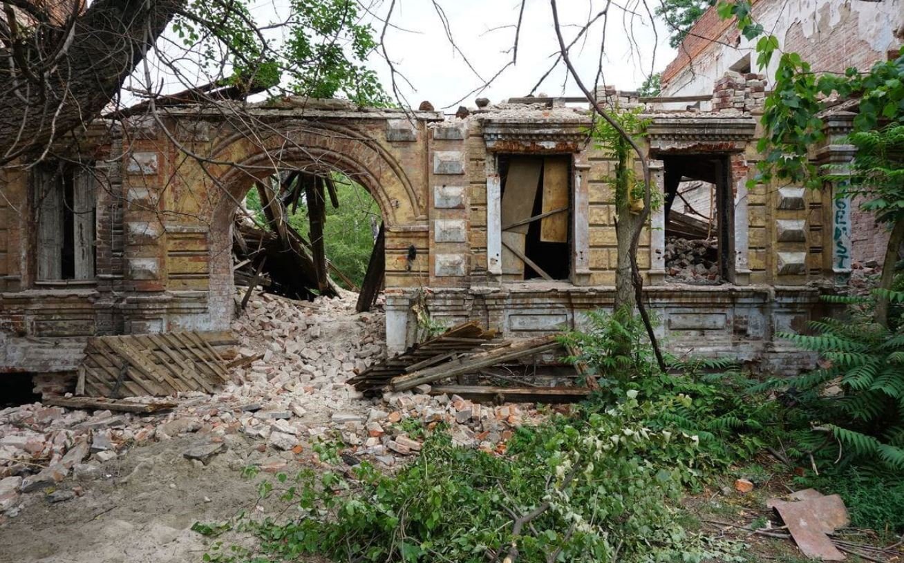 Будинок на Соборній площі в Дніпрі