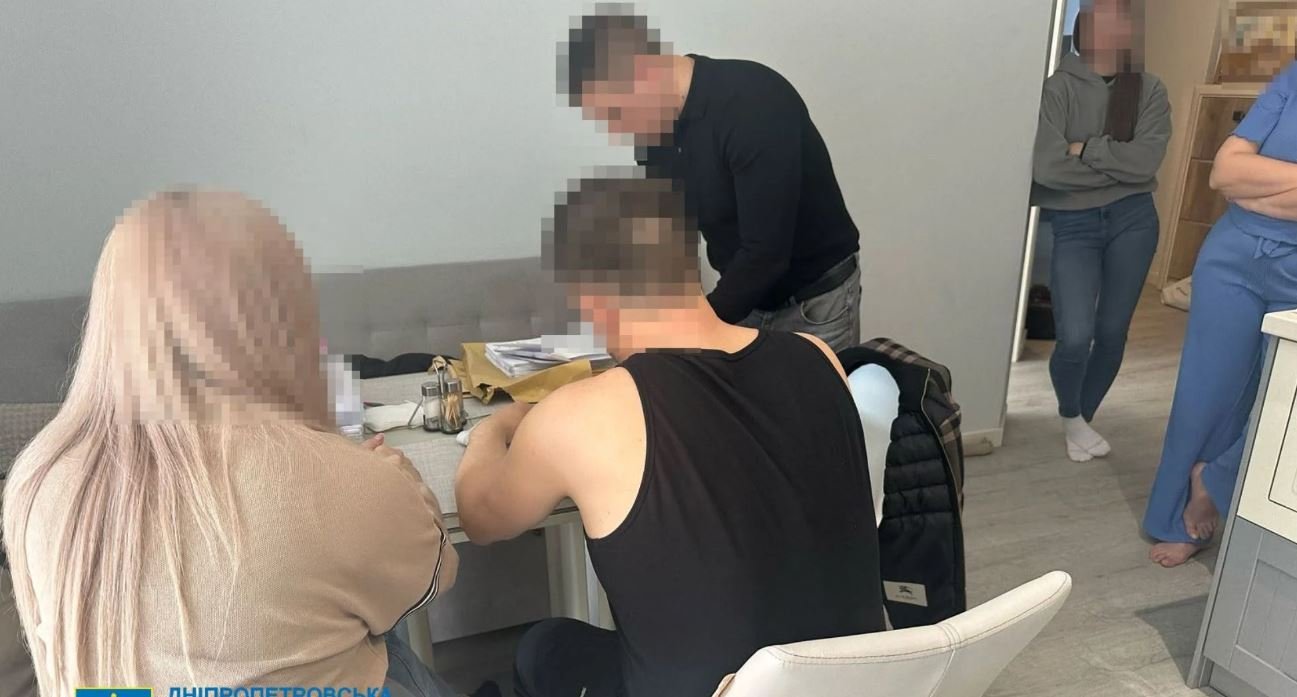 Обшук в одного із підозрюваних у Дніпрі