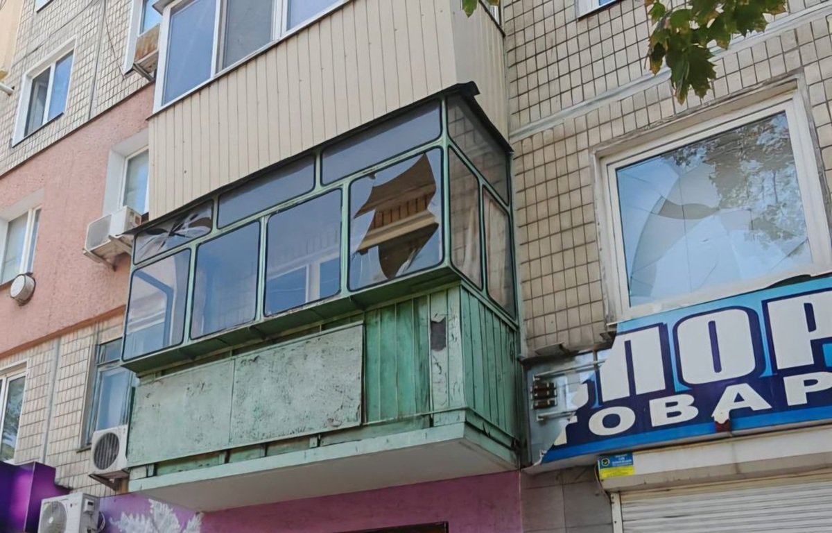 Нікополь Последствия авиаудара КАБами по Великомихайловской общине Днепропетровщины 12 июля 2025