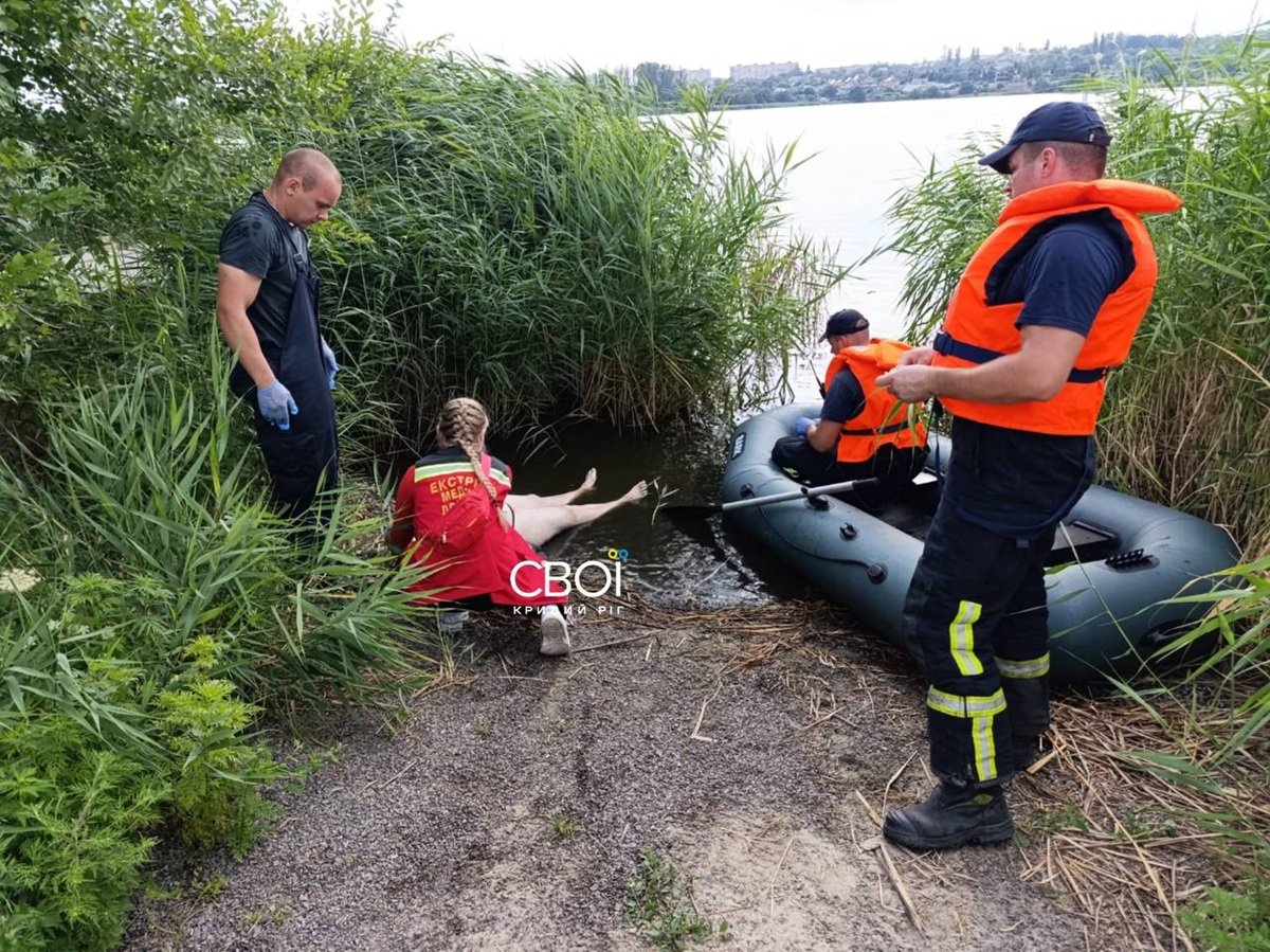 Кривий-Ріг Спасатели получили тело женщины из реки в Кривом Роге на территории КРЕСА