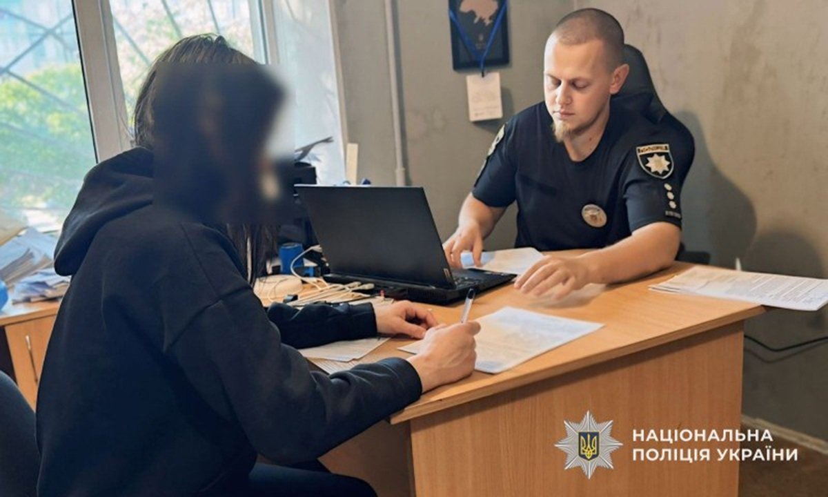 Вбивство співмешканця у Дніпрі У Дніпрі жінка вбила співмешканця ножицями.