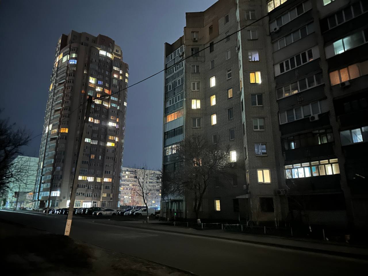 Будинки зі світлом у Дніпрі 