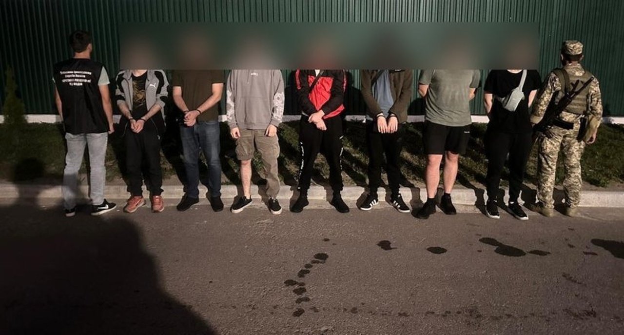 Чоловіки, яких затримали на кордоні