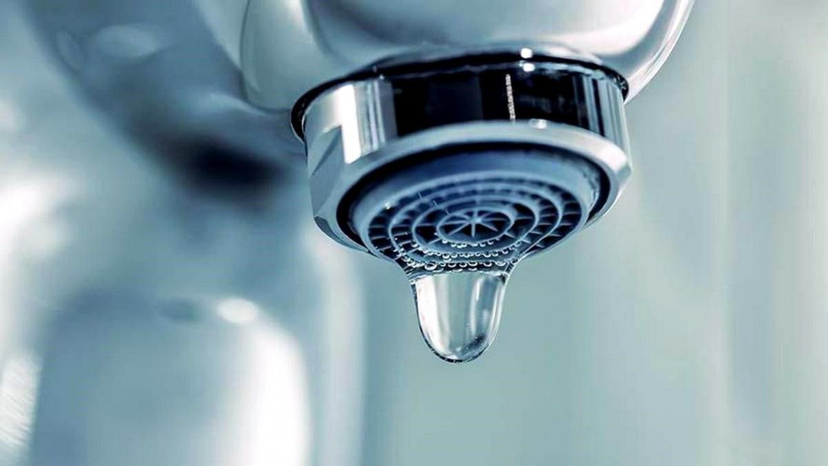 У Дніпрі великий житломасив залишився без води: коли відновлять водопостачання