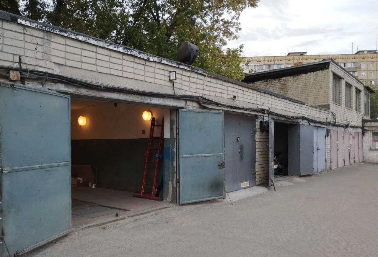 Гараж в Днепре