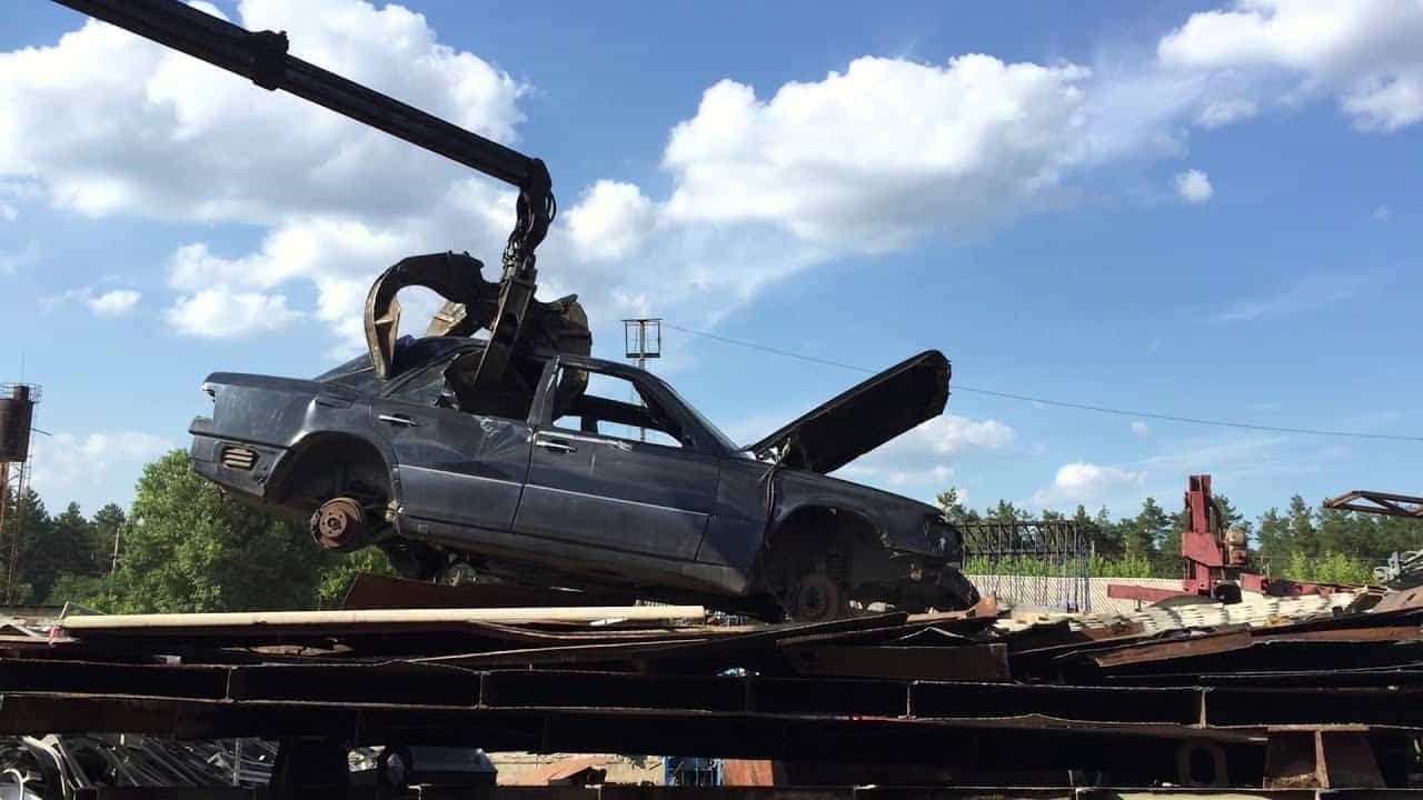 Здача авто на металобрухт