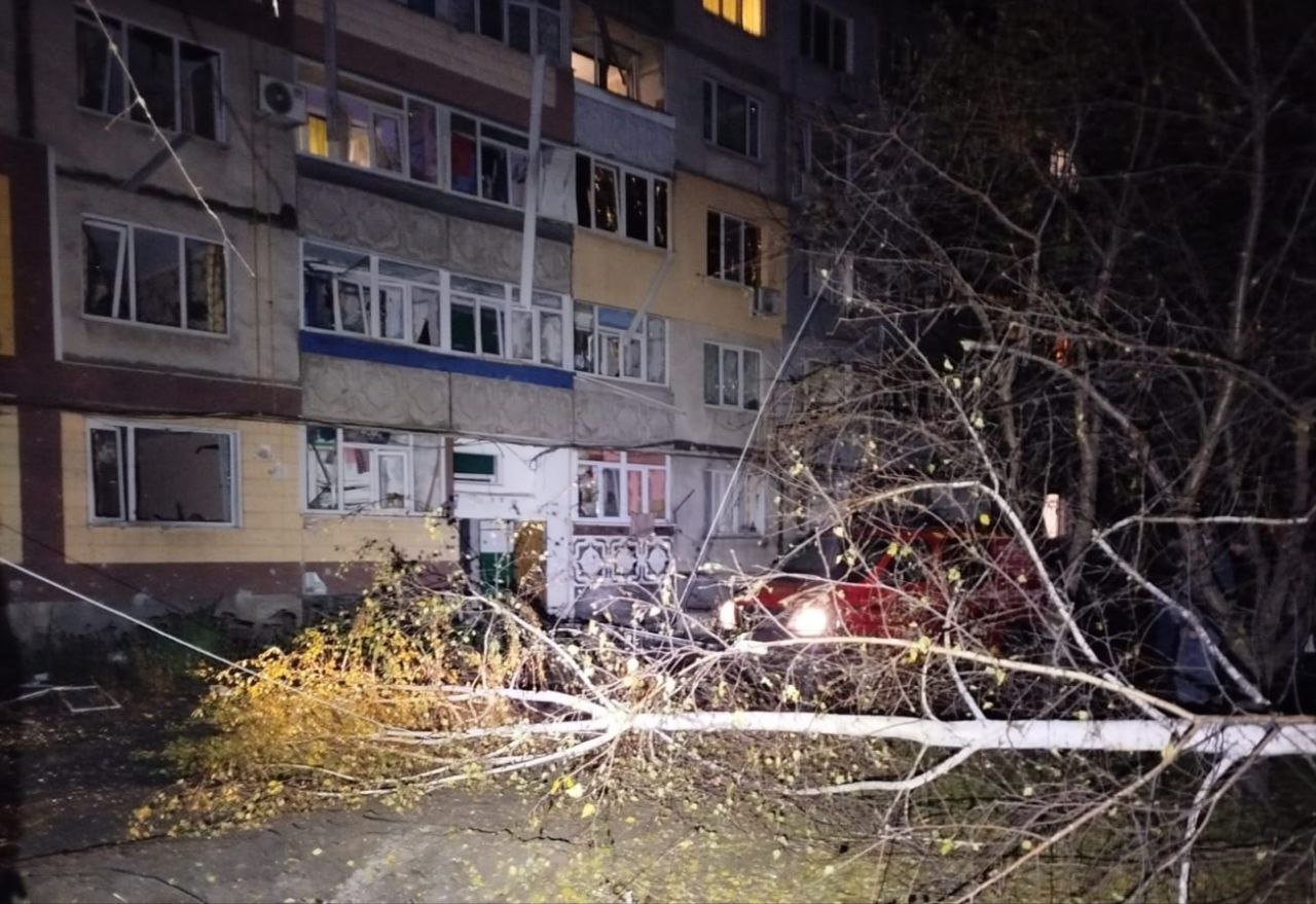 Враг атаковал Днепропетровщину ракетами и БПЛА: сколько сбили и какие последствия