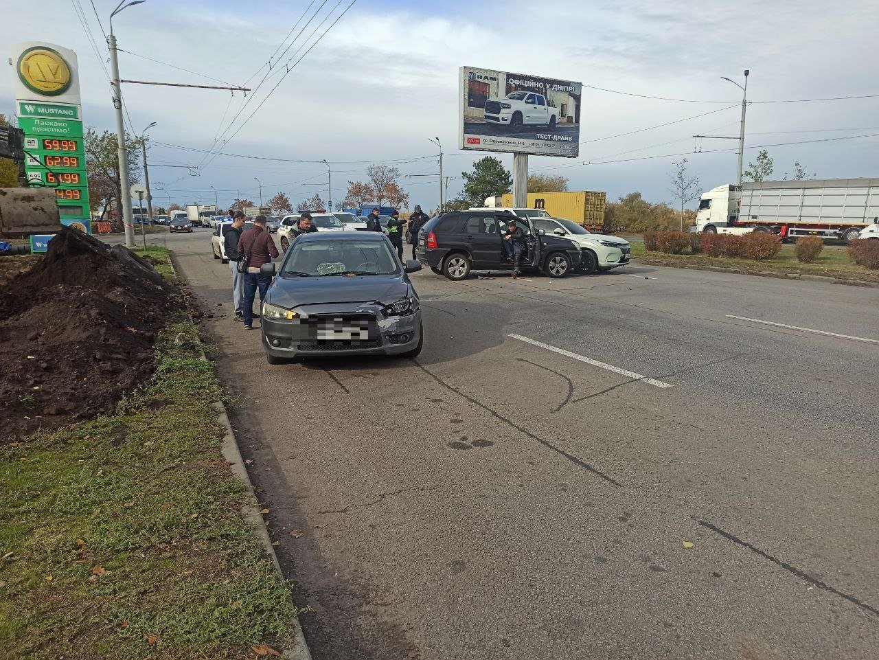 ДТП на Набережній Заводській