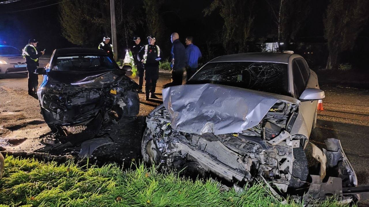 photo_2025-10-30_07-57-10 В Кривом Роге в ДТП пострадали 5 человек: столкнулись Geely и Renault