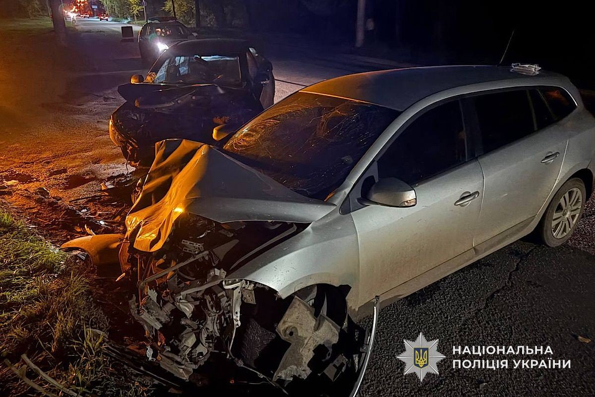 v34_3da765fdb1591825668525f9dbb5c5fd ДТП з п’ятьма постраждалими у Кривому Розі: подробиці від поліції