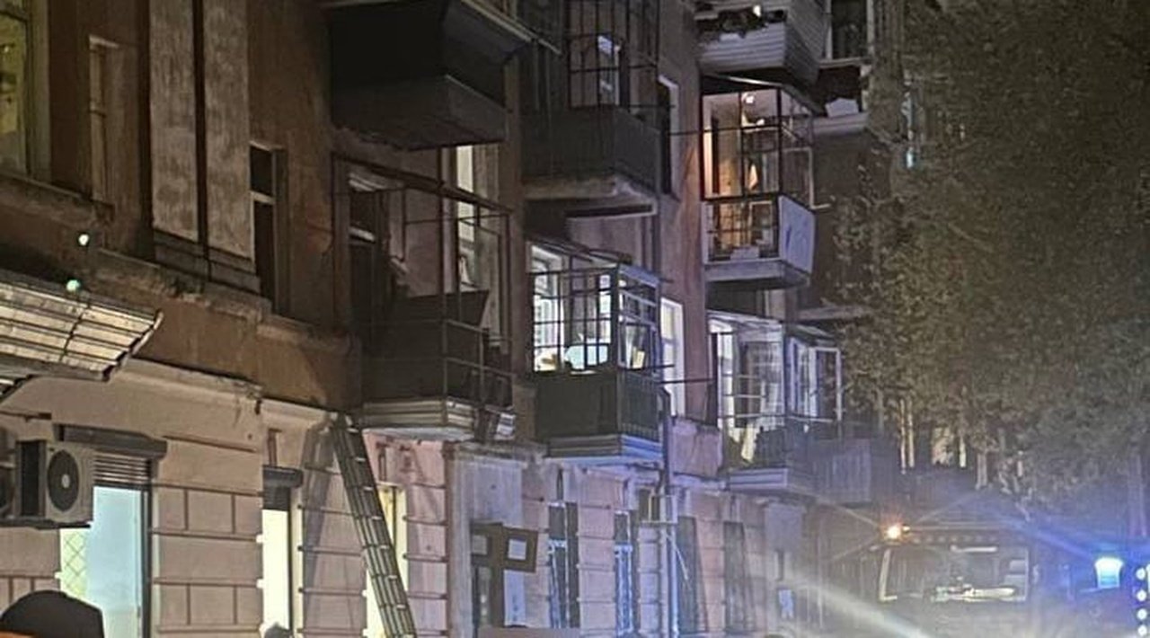 Наслідки обстрілу в Дніпрі