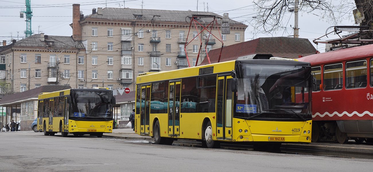 Тролейбуси та трамваї у Дніпрі 8 листопада курсуватимуть за об’їзними схемами