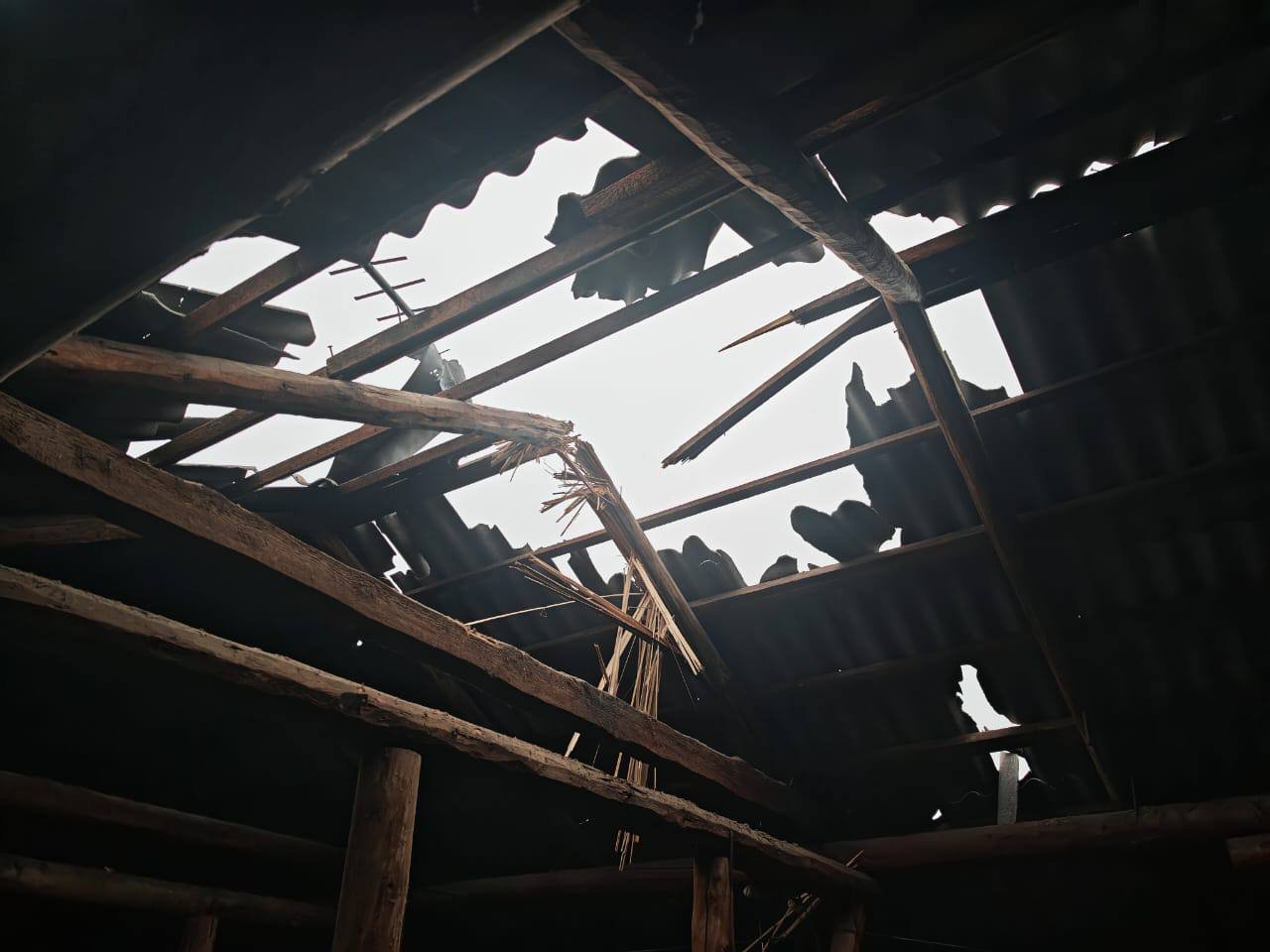 Новые вражеские удары на Днепропетровщине: раненая женщина, поврежденные здания