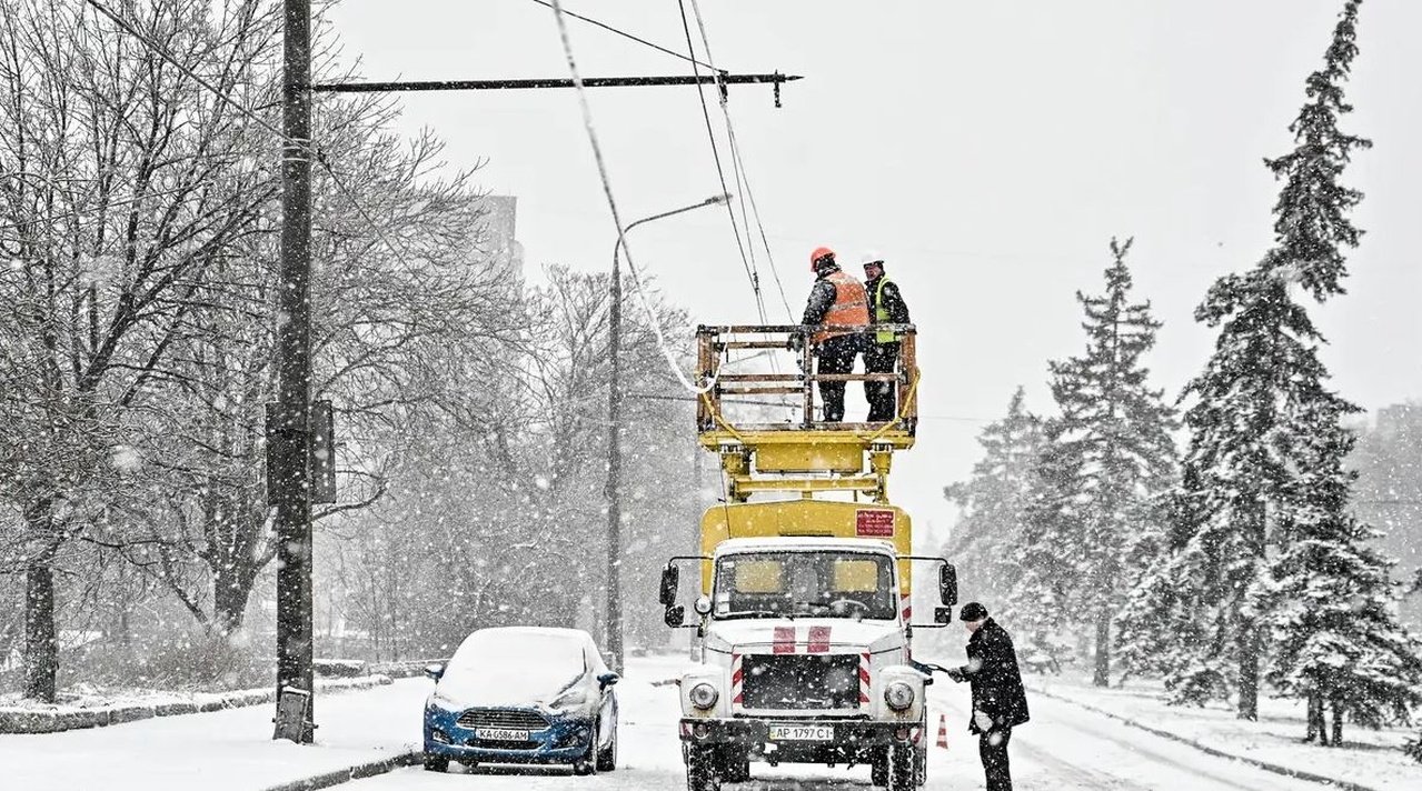 Зимові ремонтні роботи