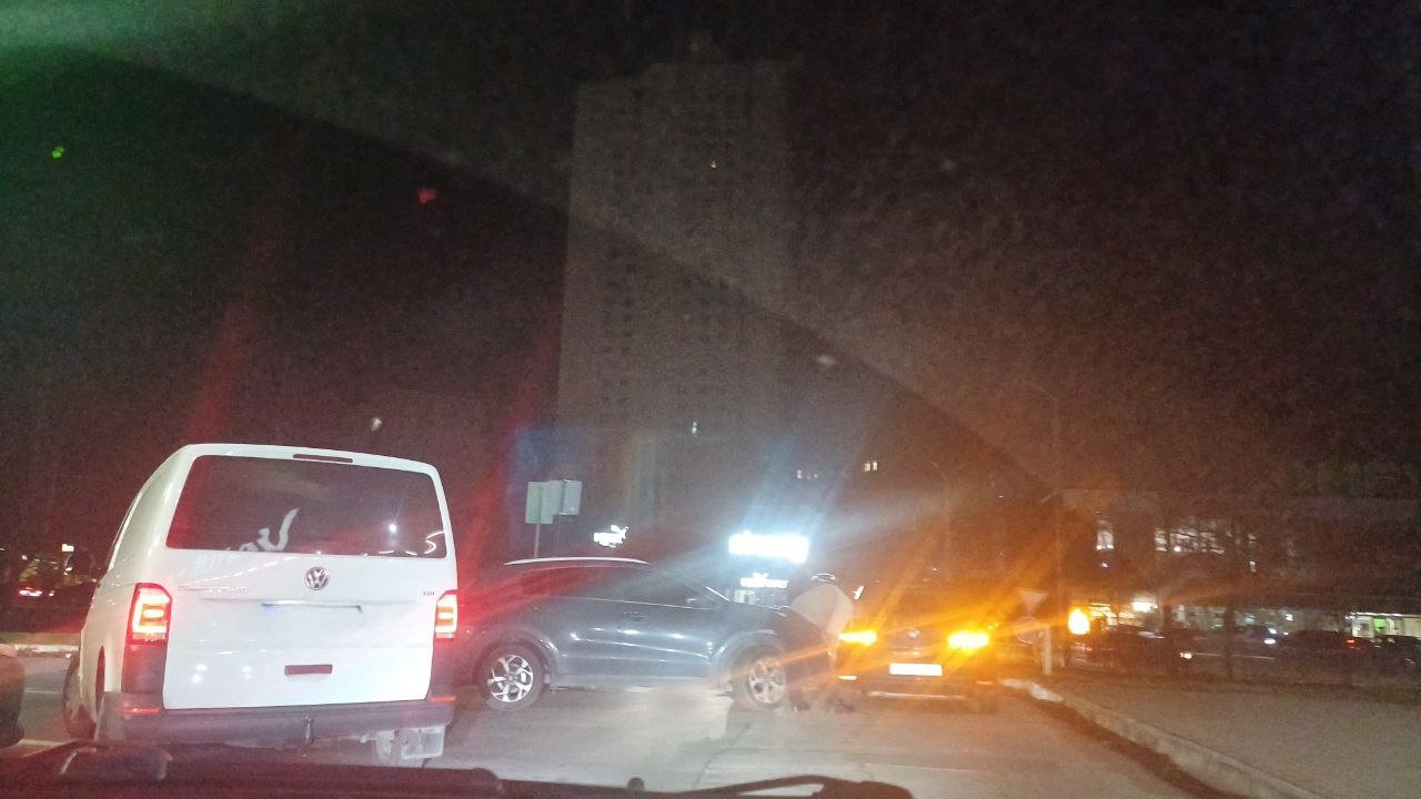 ДТП біля кільця на ж/м Перемога