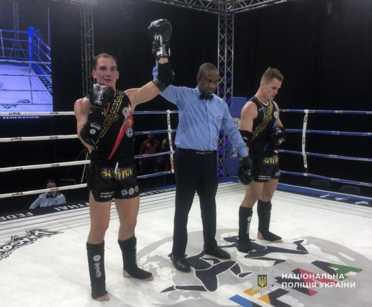 Полицейский из Днепропетровщины стал серебряным призером чемпионата Европы по Муэй-Тай