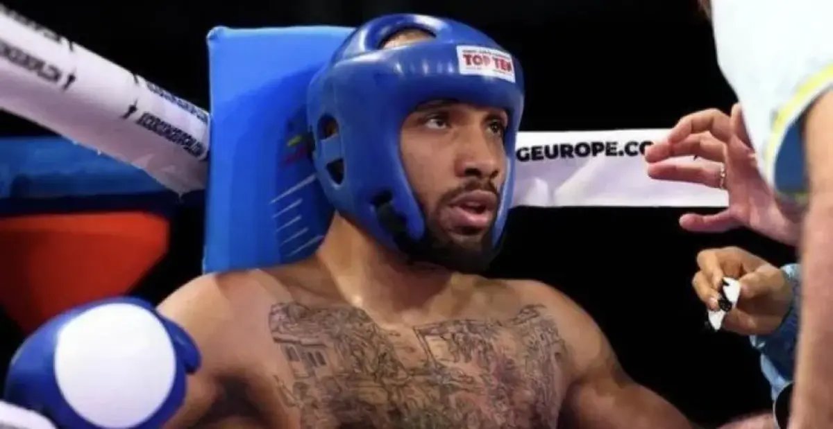 Золото для Днепра: Тимур Бриков выиграл мировой чемпионат по кикбоксингу