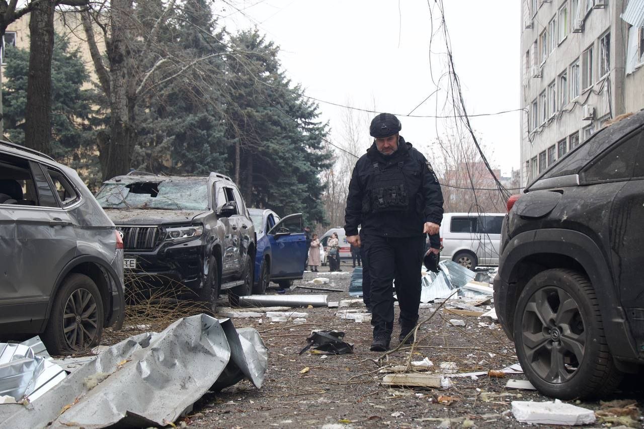 Место ракетной атаки в Днепре