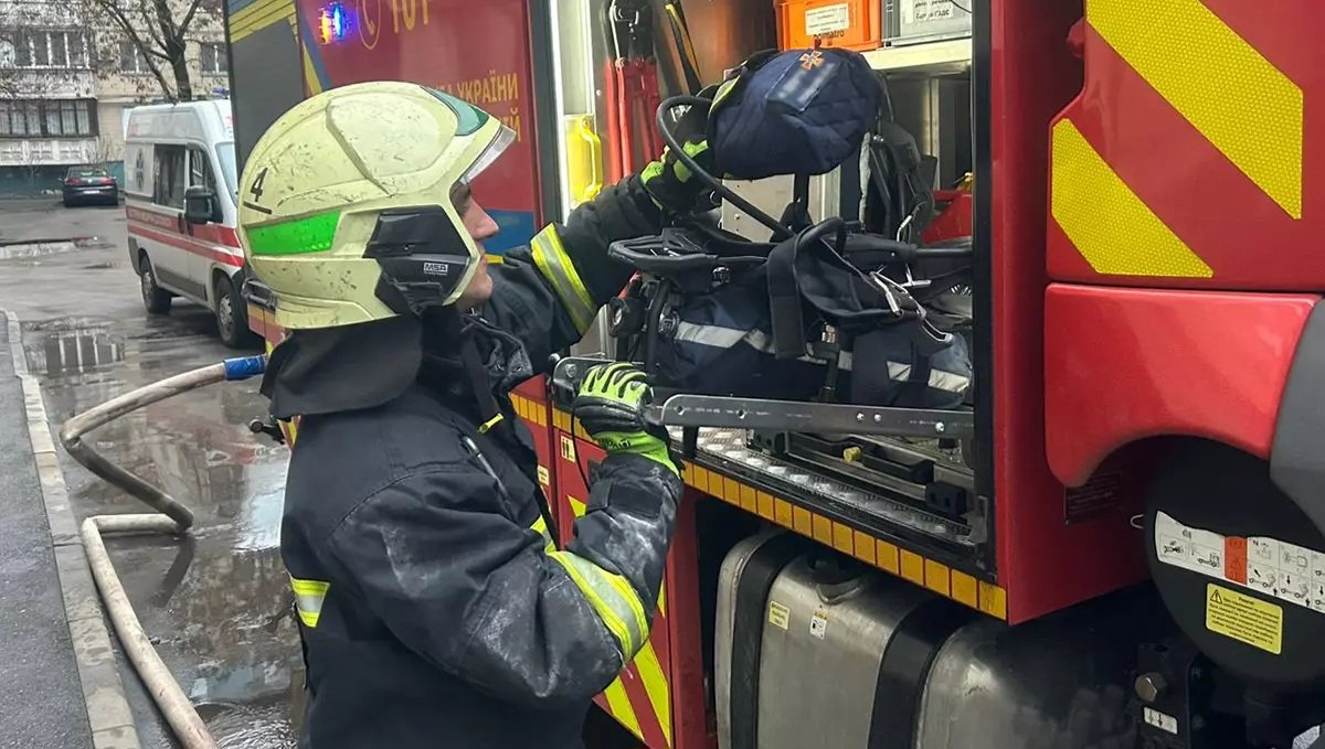 Рятувальники в Дніпрі 