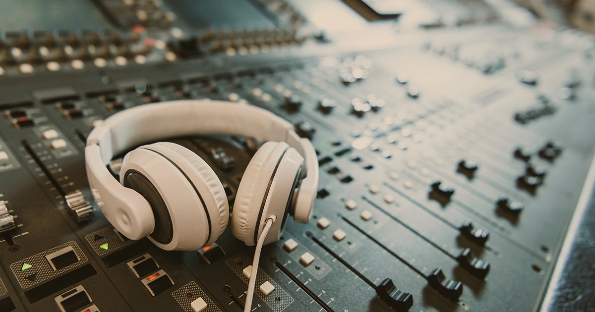 Украина готовит санкционный список для блокирования российских исполнителей на стримингах