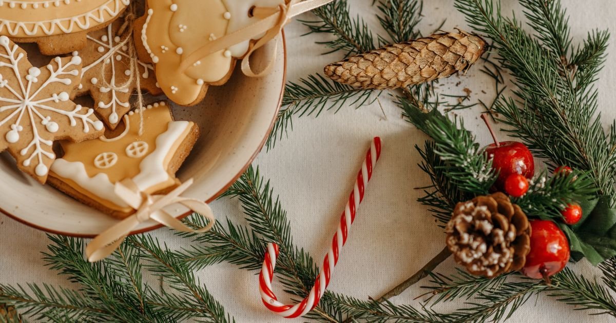 Яке сьогодні свято і кого вітати з іменинами: 15 грудня — все про цей день