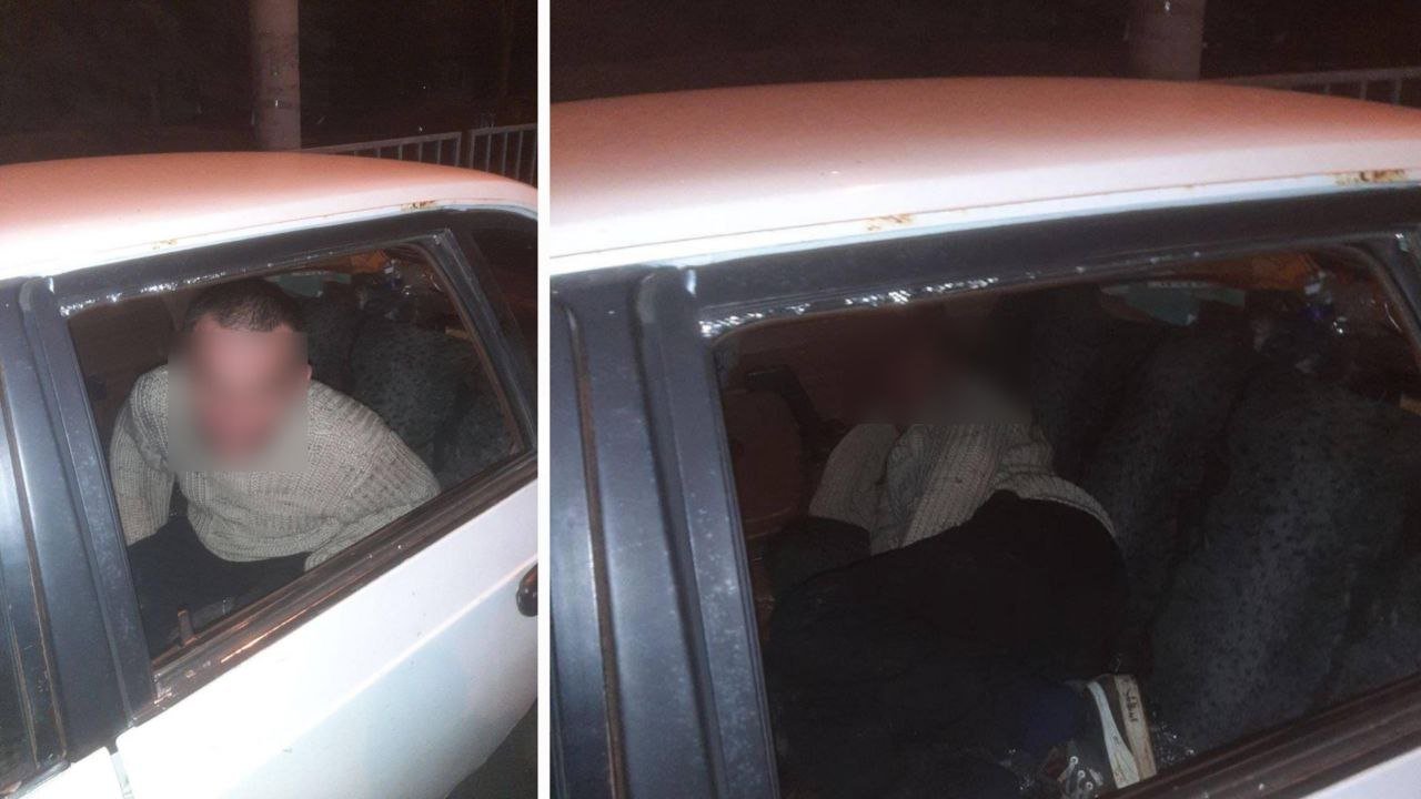 Мужчина заснул в автомобиле в Днепре