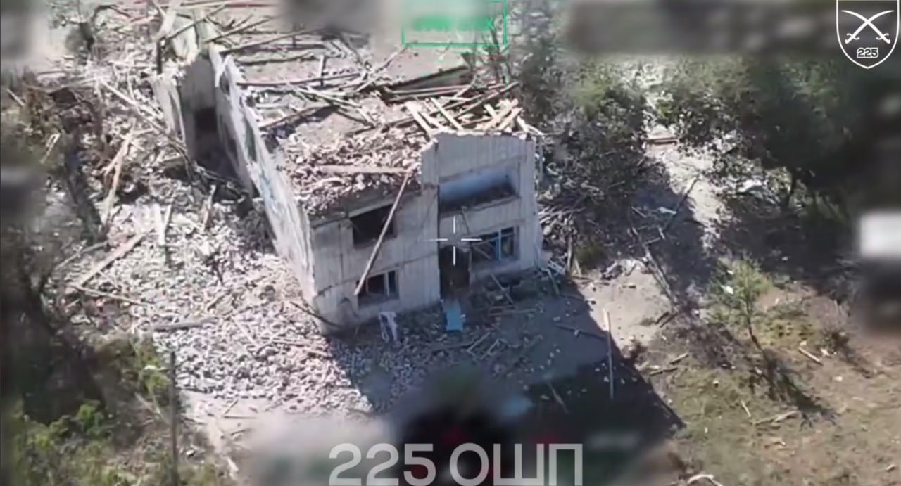 Кадри зі звільнених сіл