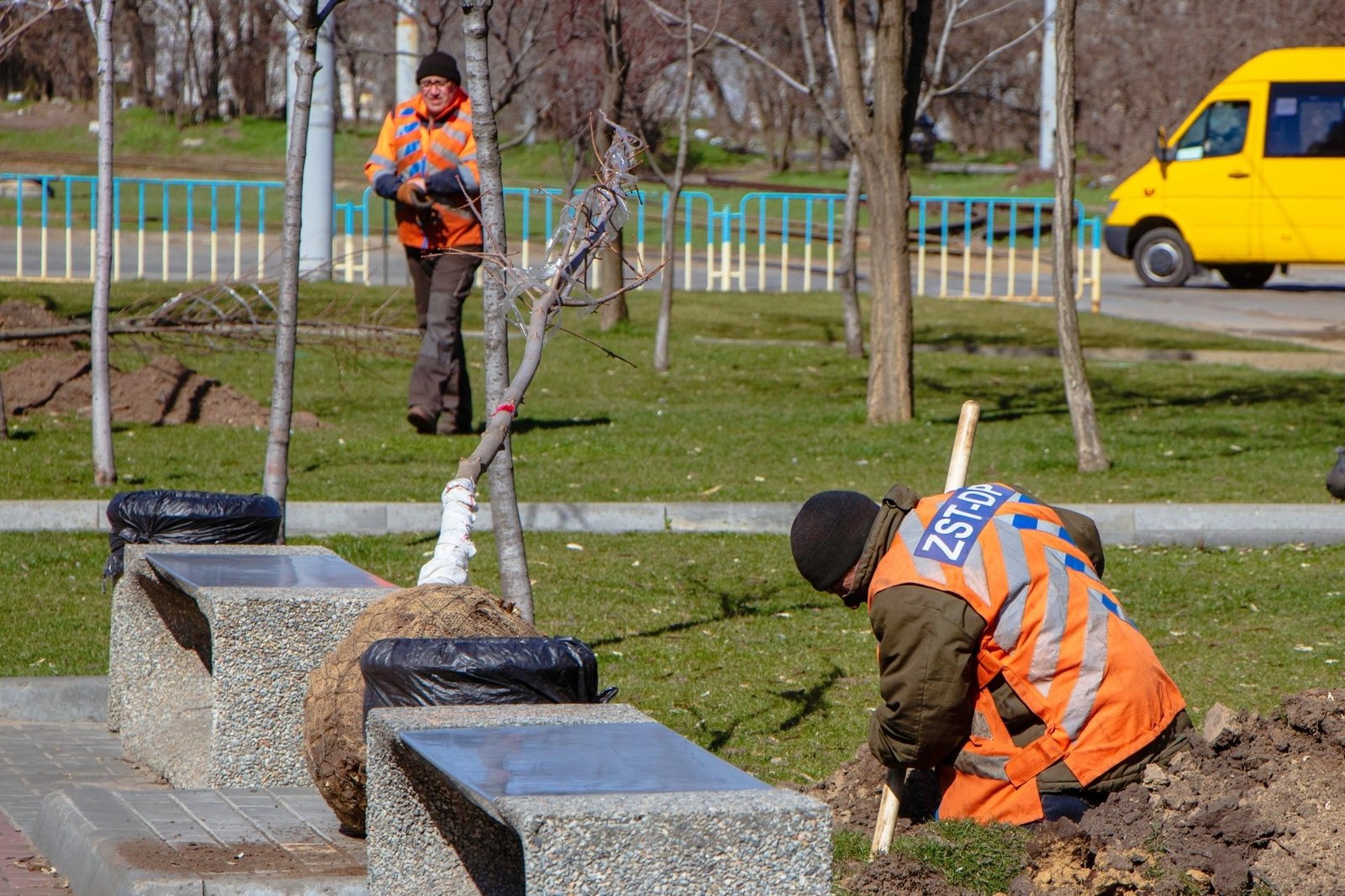 Работы в парке Днепра