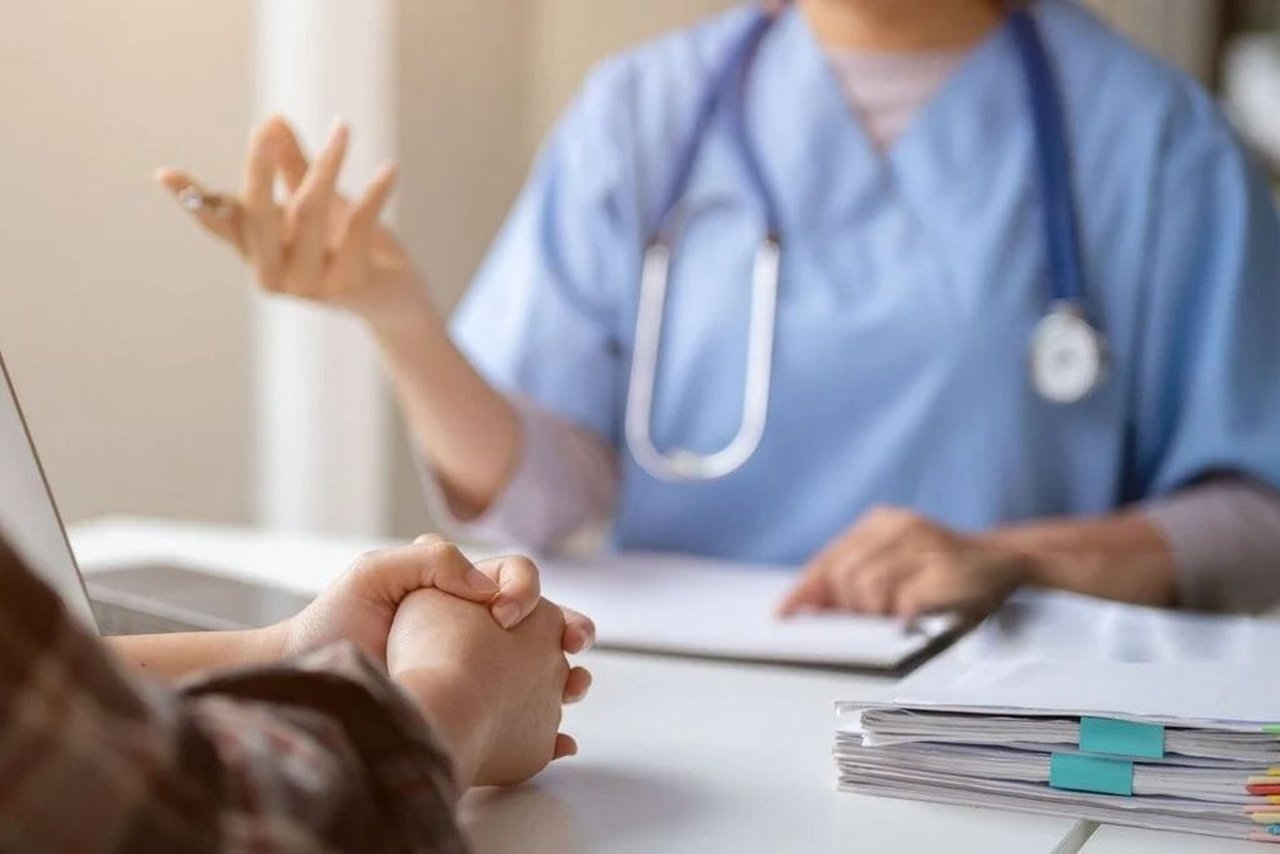 Лікар під час прийому