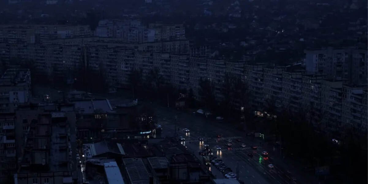 Як відключатимуть світло у Дніпрі 9 січня: оновлені графіки