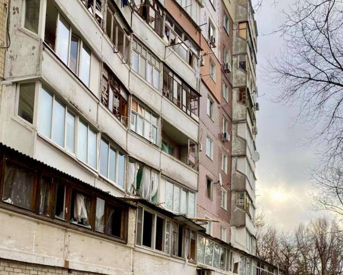 У Дніпрі після нічної атаки пошкоджено 9 багатоповерхівок і близько 400 вікон