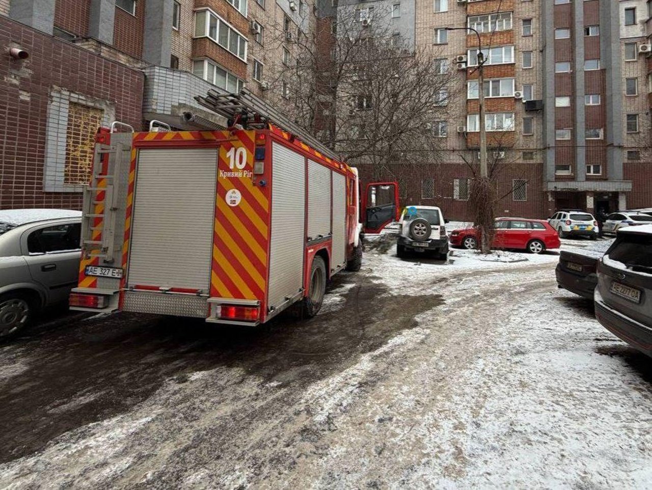 Пожарные у дома в Кривом Роге