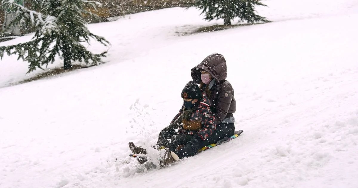 Сонце крізь хмари та стабільний мороз: погода у Дніпрі 18 січня