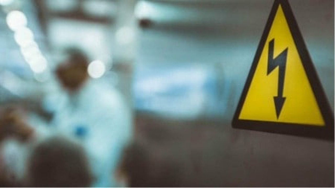 Ураження струмом
