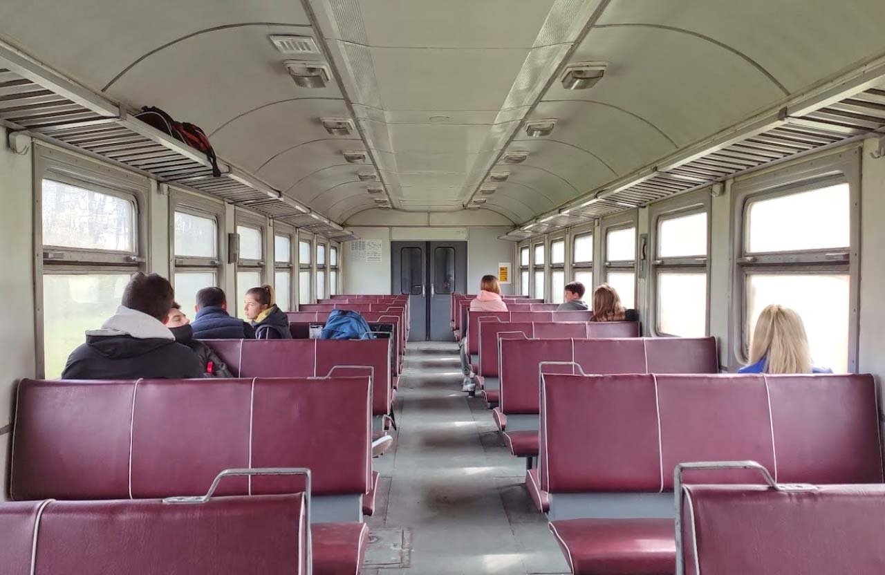 Салон электрички