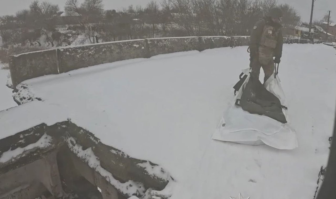 Полицейские эвакуировали тело мужчины