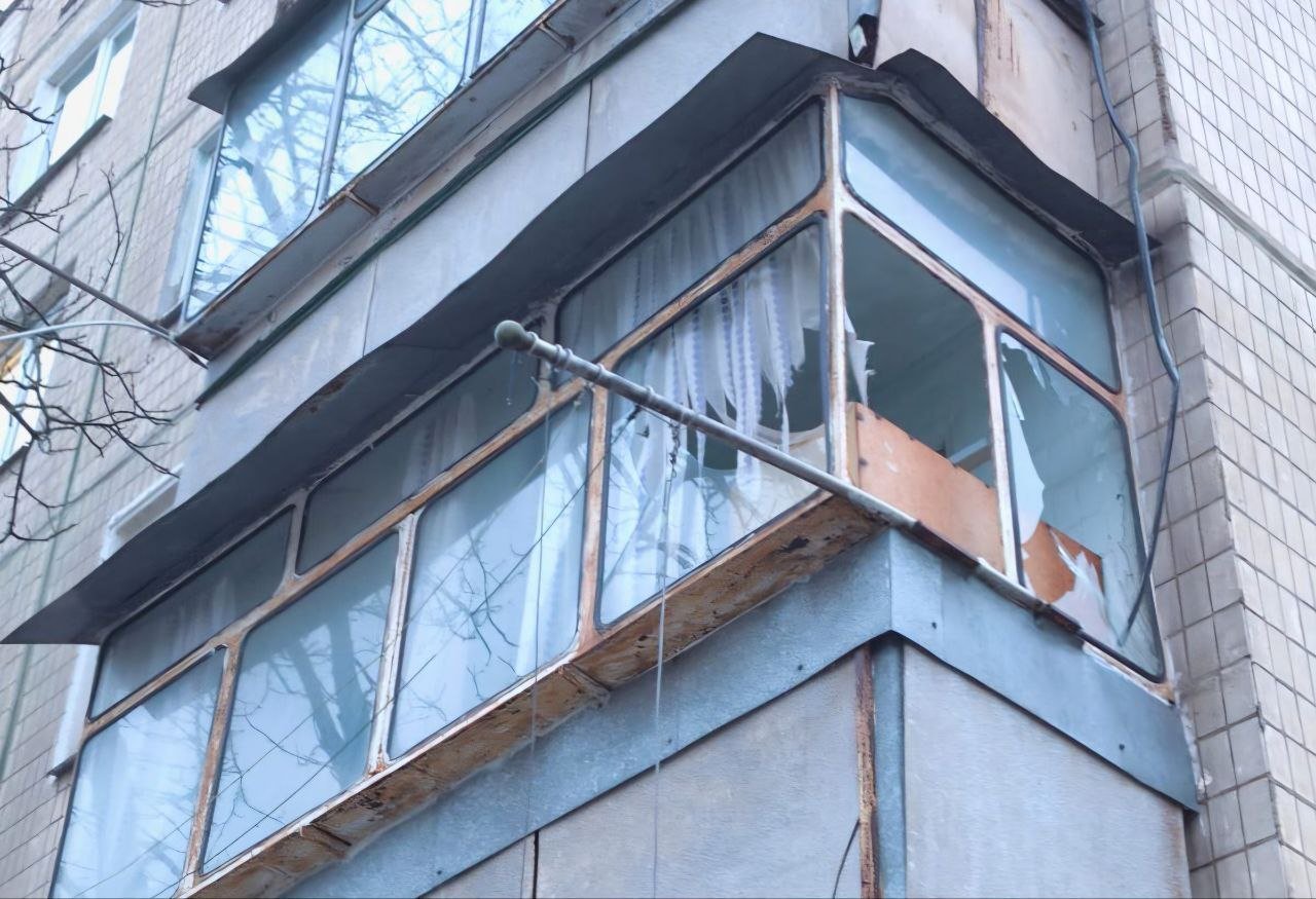 Атака БпЛА на Днепропетровщину: пострадал мужчина, есть разрушения