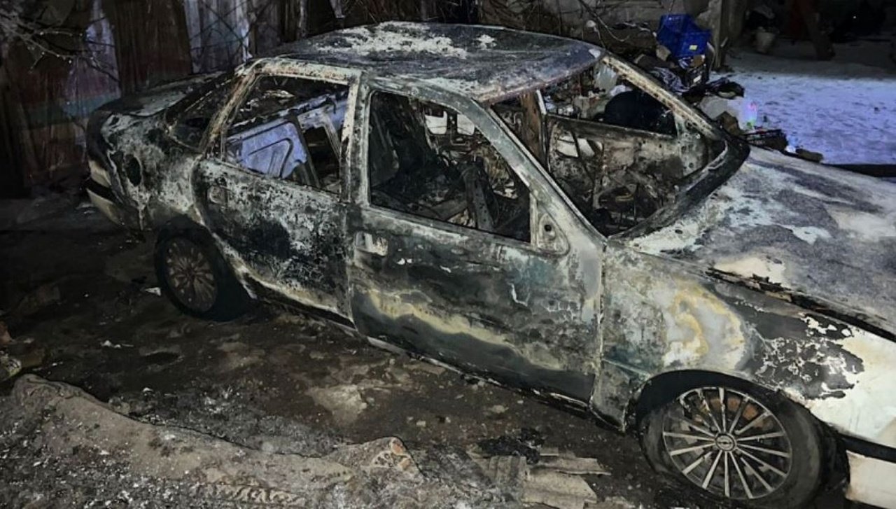 Спалене авто