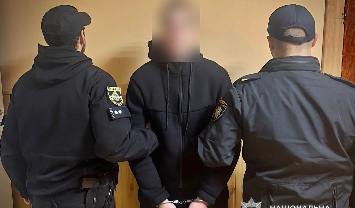 Молодой человек, подозреваемый в нападении