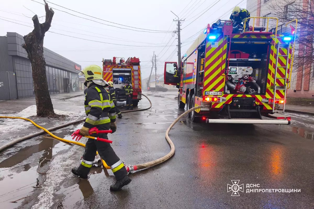 Чоловік отримав опіки під час пожежі у житловому будинку