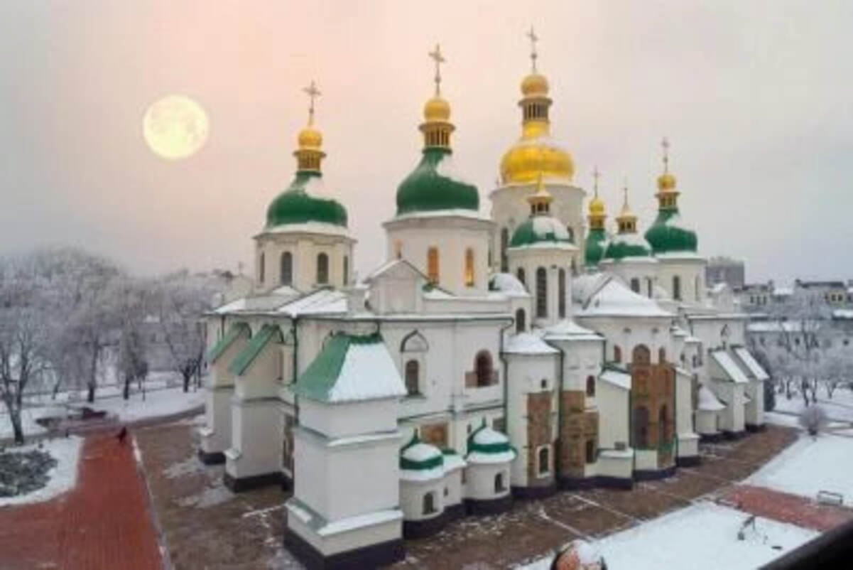 Какой сегодня праздник и кого поздравлять с именинами: 13 февраля — все об этом дне