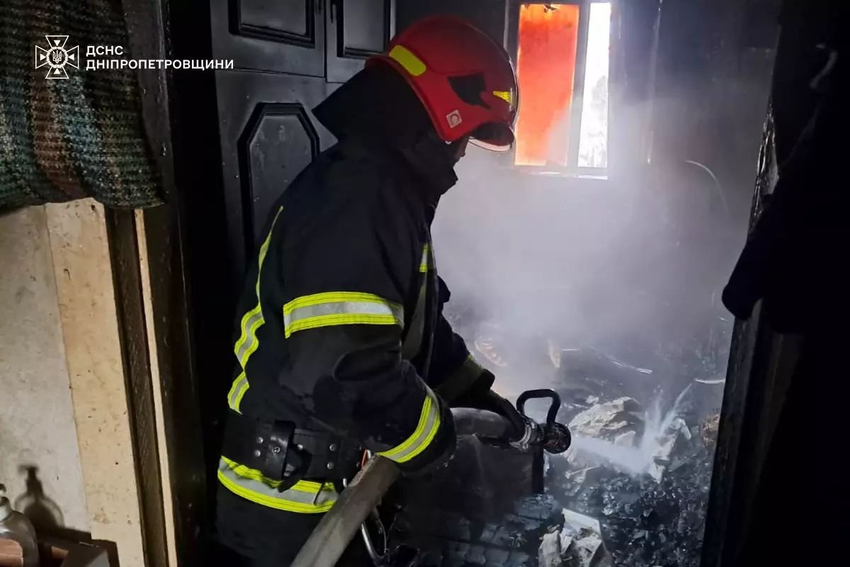 На згарищі в будинку на Дніпропетровщині виявили тіло жінки