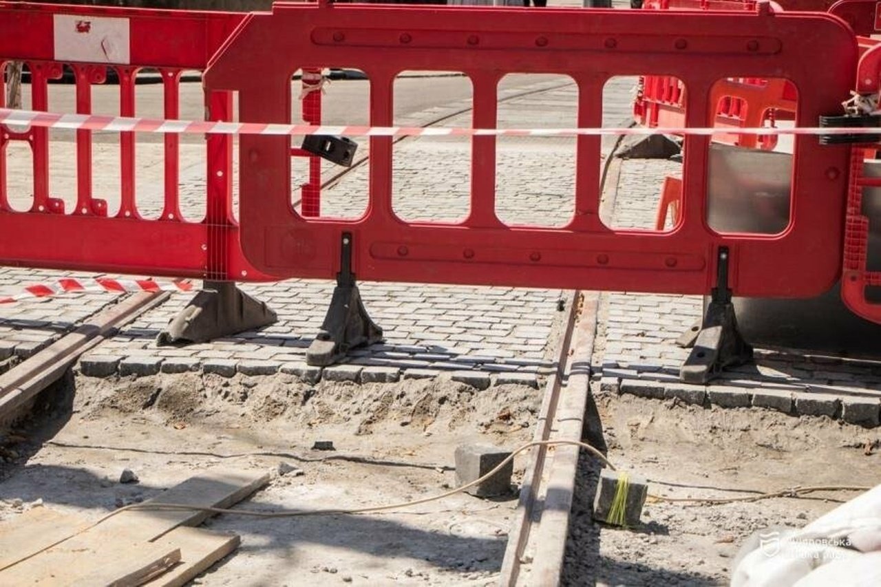  У Дніпрі на пів року перекриють перехрестя на проспекті Богдана Хмельницького: як курсуватиме транспорт 
