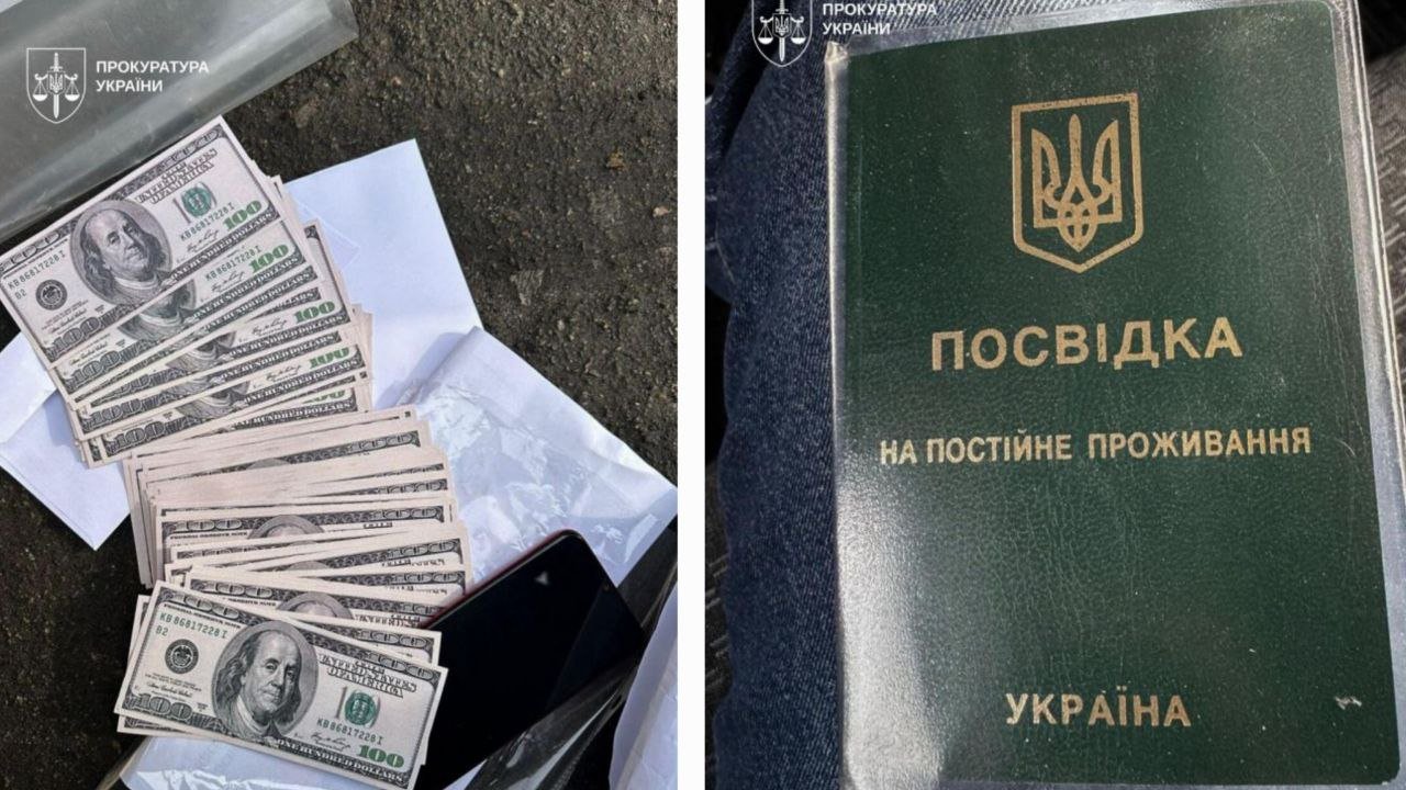 Чиновник получал за услуги от 5 тысяч долларов