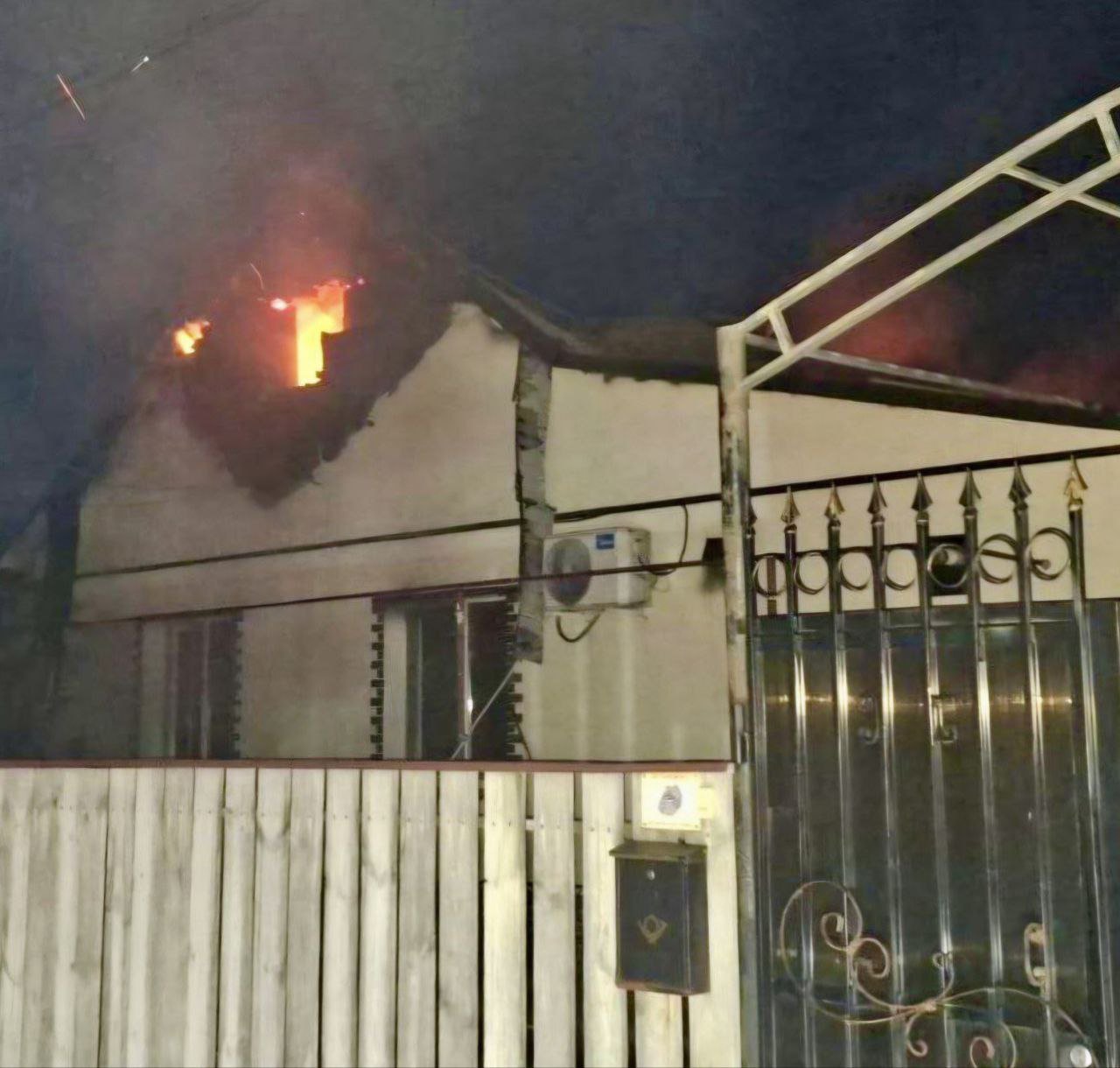 Вночі росіяни понад 10 разів атакували чотири райони Дніпропетровщини