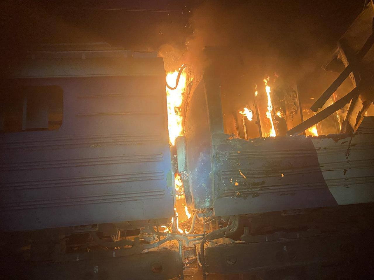 Ворог атакував залізницю на Дніпропетровщині: що відомо про наслідки