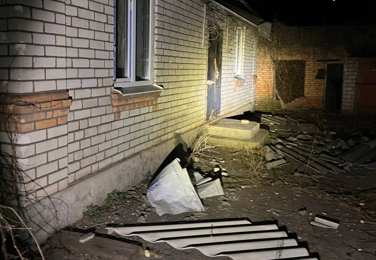 Постраждали двоє людей: наслідки атаки на Дніпропетровщину цієї ночі 